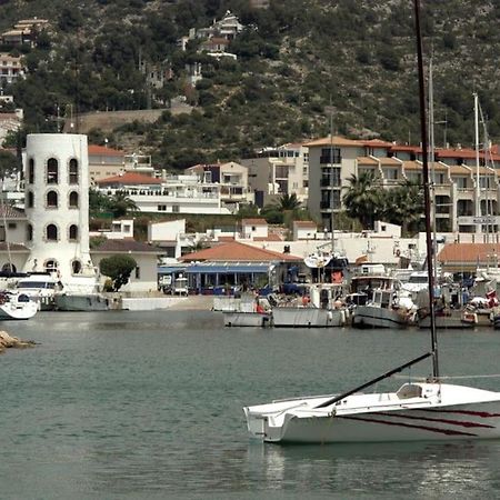 Marina Beach Aiguadolc Sitges Extérieur photo